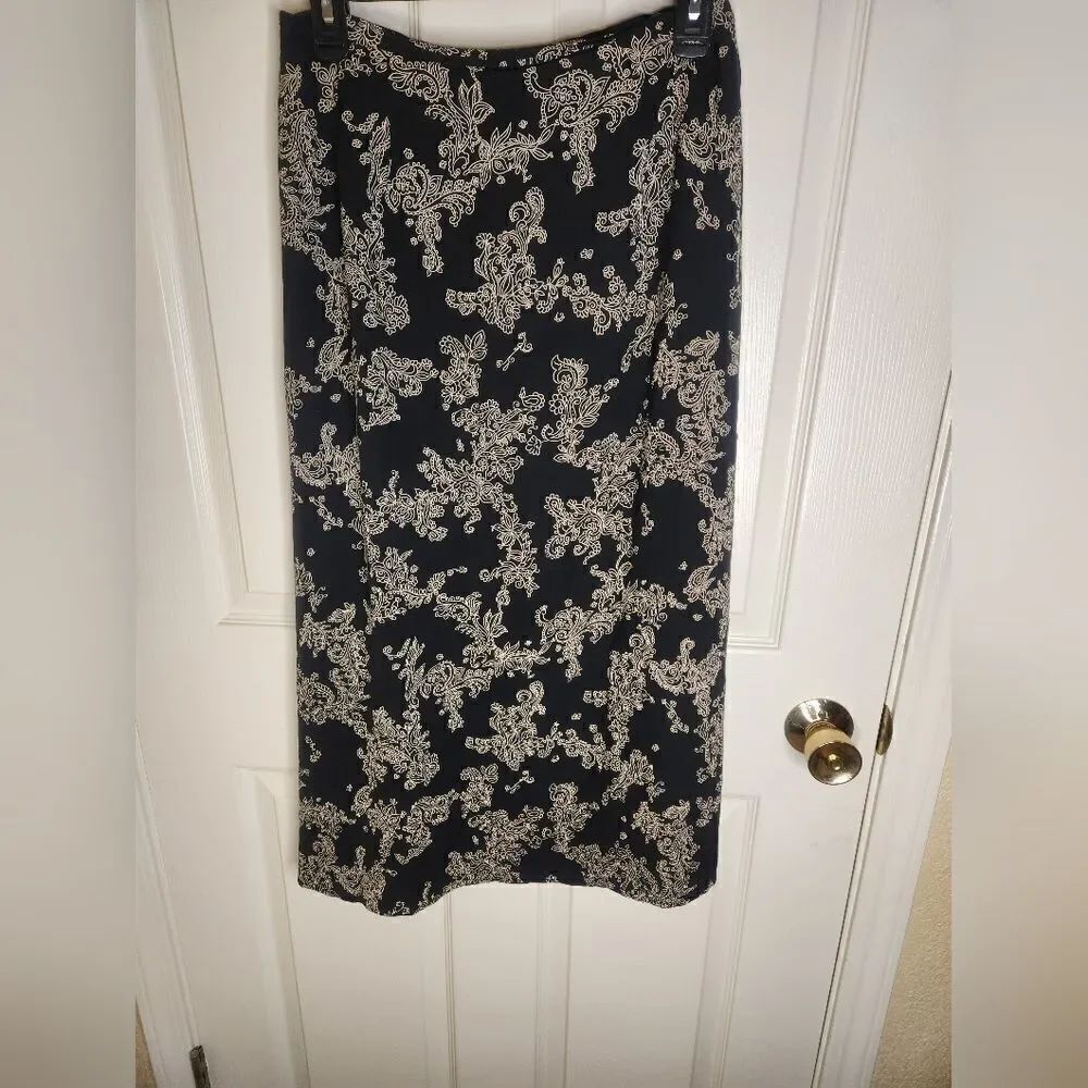 Vtg Talbots 8P BlackFloral Print 100% Pure SILK Lined Zipper Women's Maxi Skirt